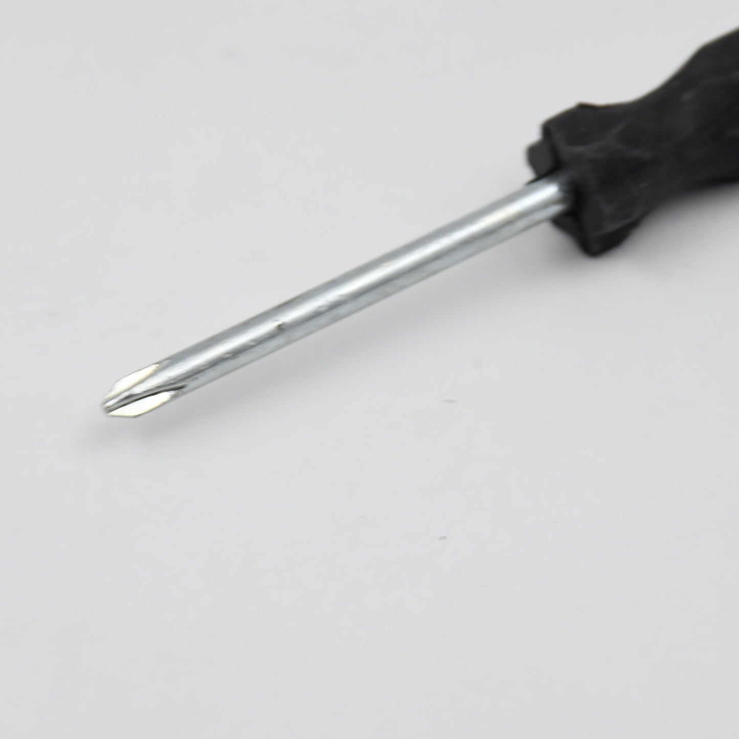 Small Cross-Head Screwdriver for Appliances