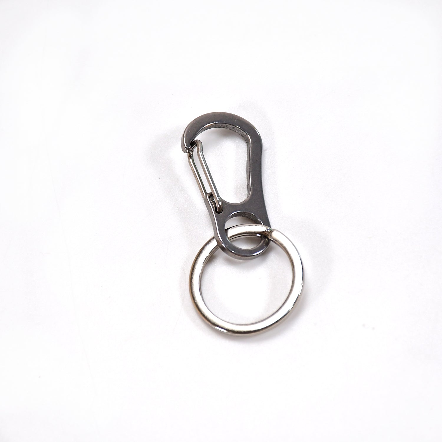 4048 Small Steel Key Ring Clip, Car Keychain Clip Key Ring Hook Keychain Holder Key Finder For Bikes Car Keychains Keychain Business Gift for Men and Women 