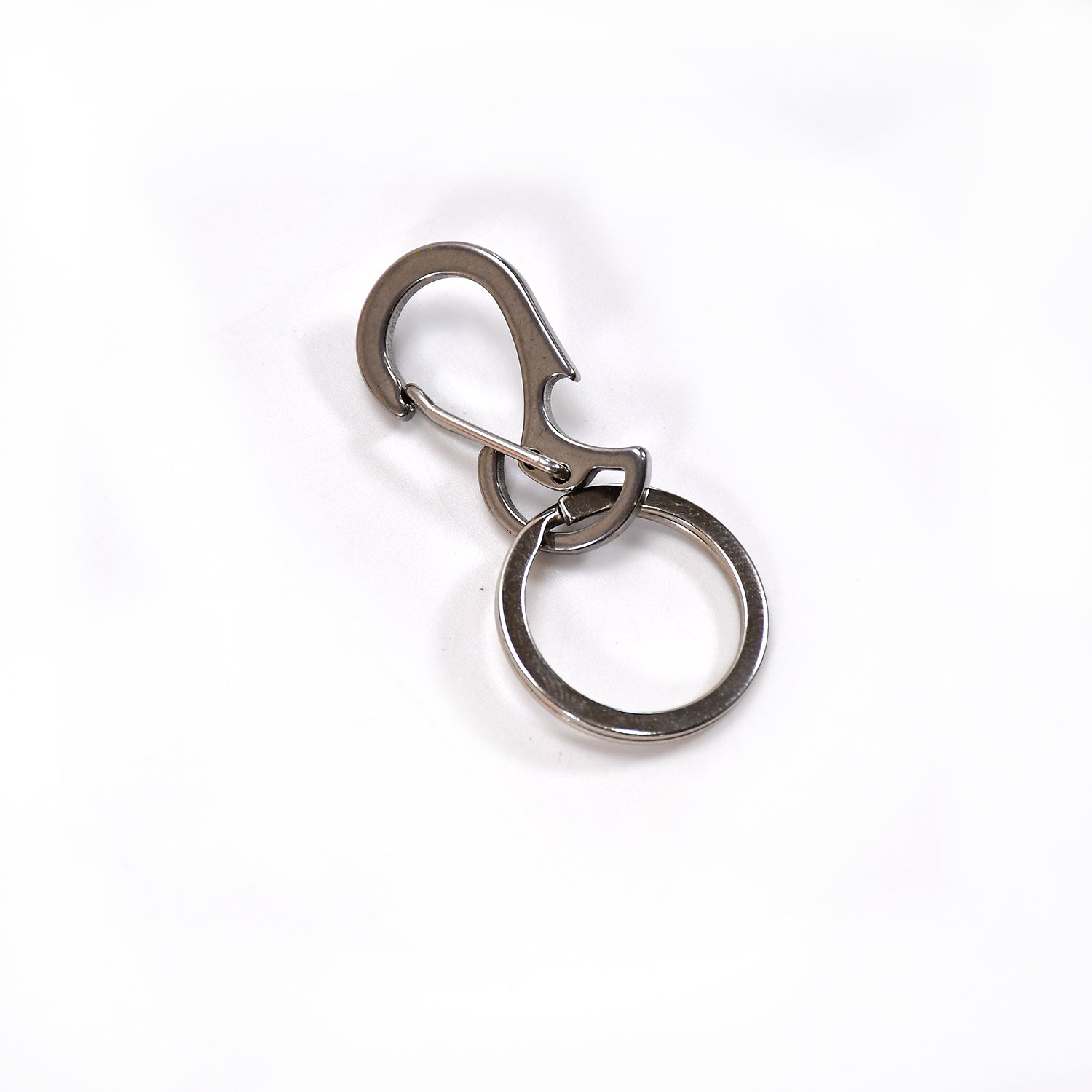 4048 Small Steel Key Ring Clip, Car Keychain Clip Key Ring Hook Keychain Holder Key Finder For Bikes Car Keychains Keychain Business Gift for Men and Women 